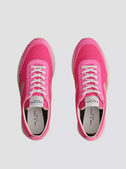 Retro Runner Sneaker - Neon Pink