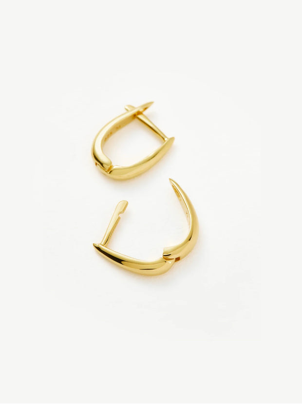 Plain Claw Huggie Earrings - Gold